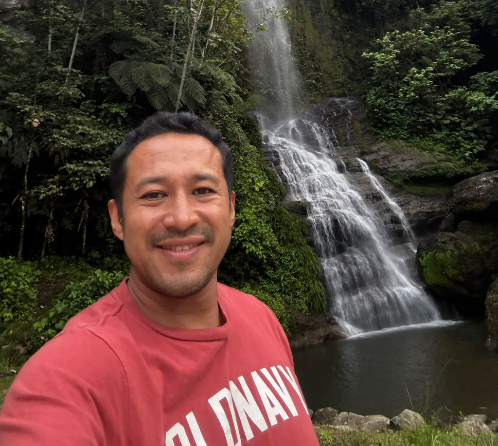 Mauricio Flores